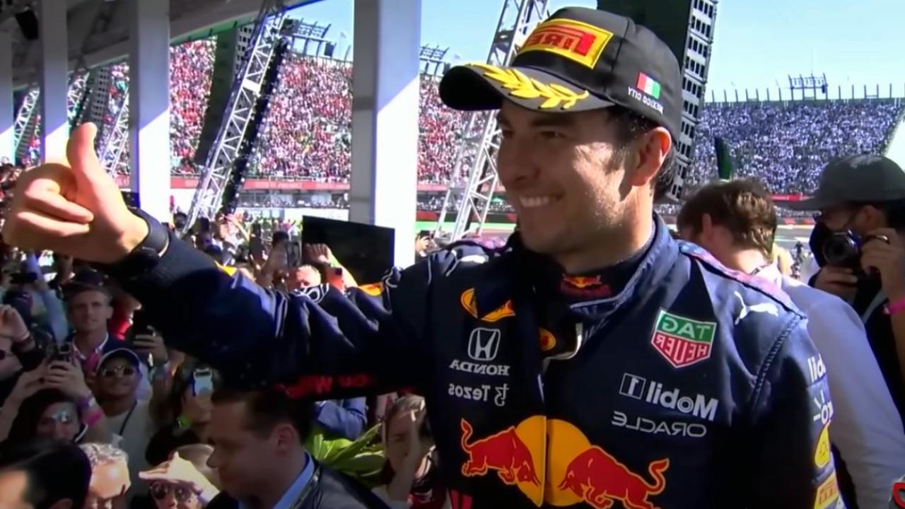 Checo Pérez regresa a la F1 con Cadillac